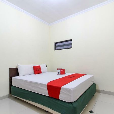Reddoorz Near Rumah Sakit Condong Catur Maguwo Ngoại thất bức ảnh