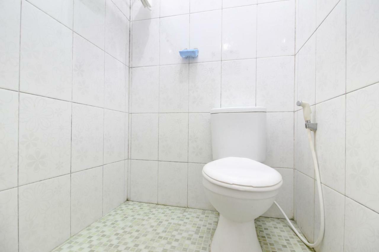 Reddoorz Near Rumah Sakit Condong Catur Maguwo Ngoại thất bức ảnh
